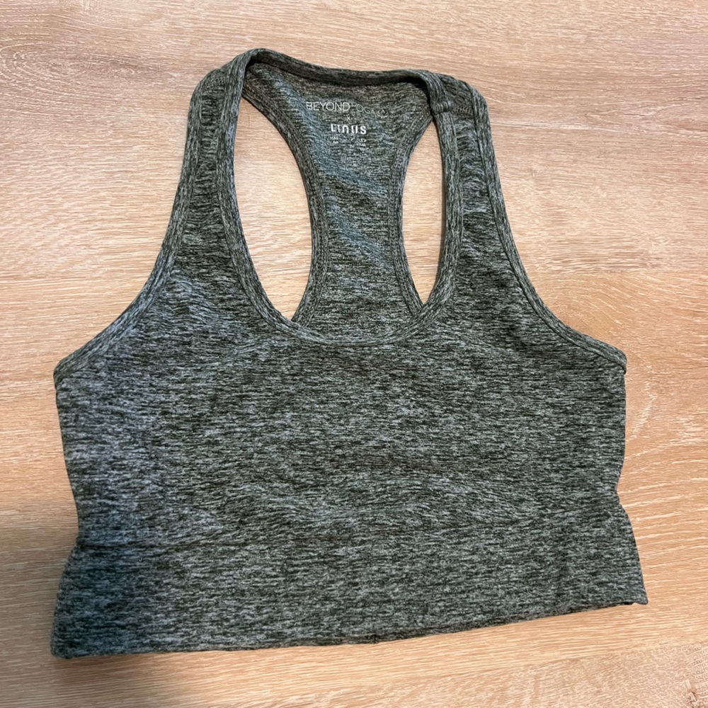 Beyond yoga Heathered Green Sports  Bra